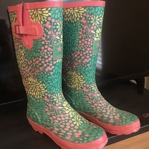 Rain boots